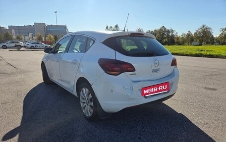 Opel Astra J, 2011 год, 495 000 рублей, 6 фотография