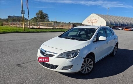 Opel Astra J, 2011 год, 495 000 рублей, 4 фотография