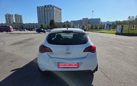 Opel Astra J, 2011 год, 495 000 рублей, 7 фотография