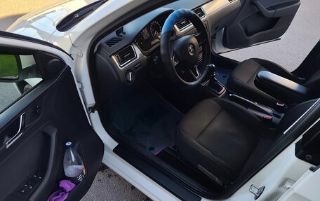 Skoda Rapid I, 2014 год, 650 000 рублей, 4 фотография