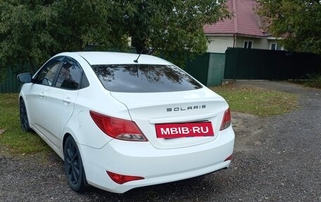 Hyundai Solaris II рестайлинг, 2015 год, 750 000 рублей, 2 фотография