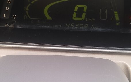 Nissan Liberty, 2000 год, 400 000 рублей, 8 фотография