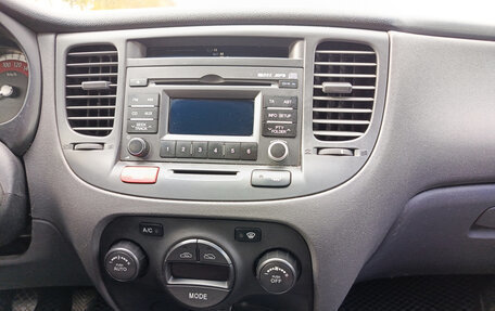 KIA Rio II, 2010 год, 500 000 рублей, 18 фотография