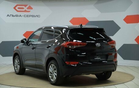 Hyundai Tucson III, 2018 год, 1 870 000 рублей, 7 фотография