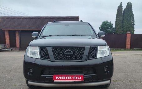 Nissan Pathfinder, 2012 год, 1 450 000 рублей, 1 фотография