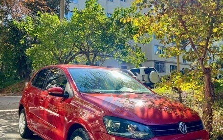 Volkswagen Polo VI (EU Market), 2012 год, 950 000 рублей, 1 фотография