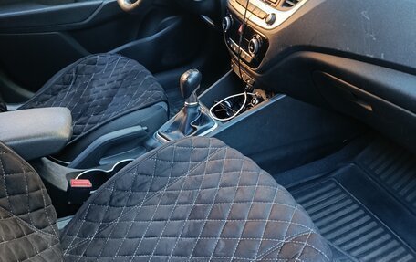 Hyundai Solaris II рестайлинг, 2018 год, 1 100 000 рублей, 9 фотография