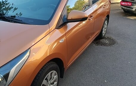 Hyundai Solaris II рестайлинг, 2018 год, 1 100 000 рублей, 6 фотография
