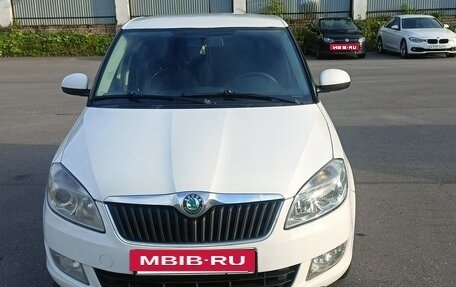 Skoda Fabia II, 2012 год, 585 000 рублей, 2 фотография