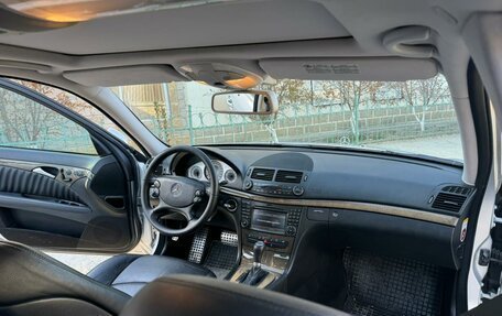 Mercedes-Benz E-Класс, 2008 год, 1 200 000 рублей, 3 фотография