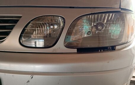 Toyota Estima III рестайлинг -2, 1998 год, 540 000 рублей, 13 фотография