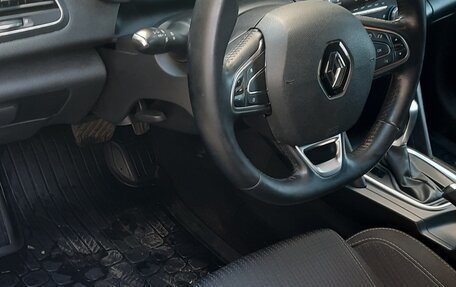 Renault Megane IV, 2019 год, 1 290 000 рублей, 7 фотография
