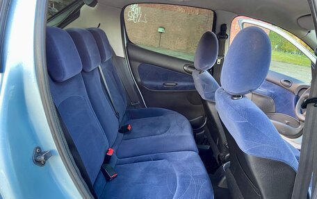 Peugeot 206, 2001 год, 345 000 рублей, 25 фотография