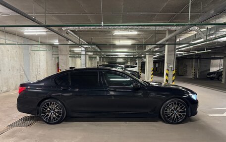 BMW 7 серия, 2016 год, 3 499 000 рублей, 6 фотография