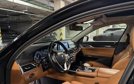 BMW 7 серия, 2016 год, 3 499 000 рублей, 15 фотография