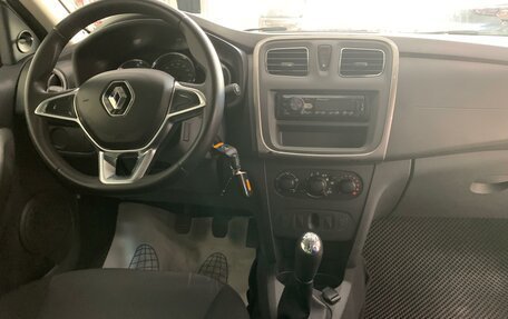 Renault Logan II, 2019 год, 944 000 рублей, 14 фотография