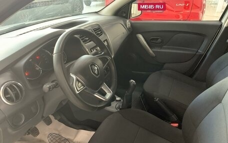 Renault Logan II, 2019 год, 944 000 рублей, 13 фотография