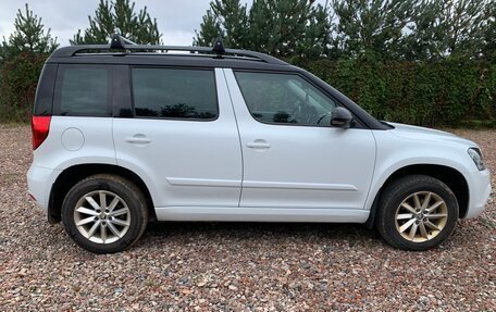Skoda Yeti I рестайлинг, 2017 год, 1 600 000 рублей, 7 фотография