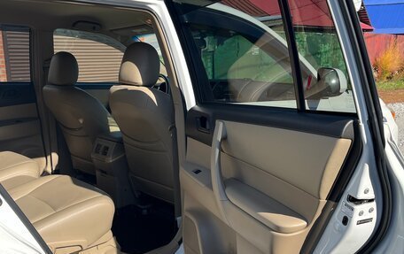 Toyota Highlander III, 2009 год, 1 900 000 рублей, 14 фотография