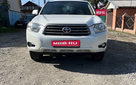 Toyota Highlander III, 2009 год, 1 900 000 рублей, 2 фотография