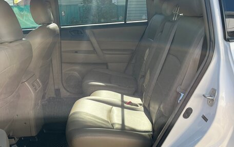 Toyota Highlander III, 2009 год, 1 900 000 рублей, 19 фотография