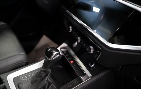 Audi Q3, 2019 год, 3 300 000 рублей, 8 фотография