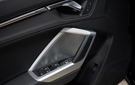Audi Q3, 2019 год, 3 300 000 рублей, 20 фотография
