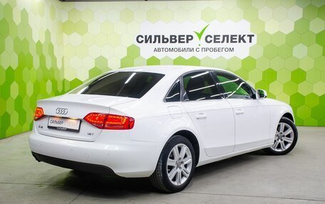 Audi A4, 2010 год, 950 000 рублей, 2 фотография