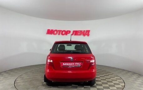 Skoda Fabia II, 2012 год, 581 000 рублей, 5 фотография