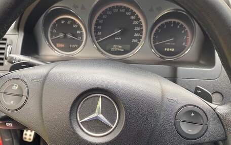 Mercedes-Benz C-Класс, 2009 год, 920 000 рублей, 5 фотография