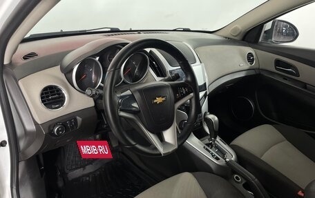 Chevrolet Cruze II, 2013 год, 850 000 рублей, 7 фотография