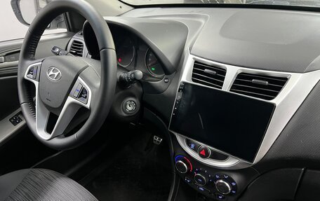 Hyundai Solaris II рестайлинг, 2014 год, 830 000 рублей, 9 фотография