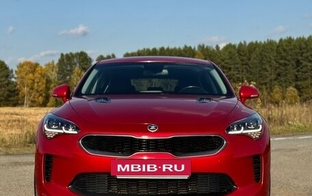 KIA Stinger I, 2019 год, 2 390 000 рублей, 5 фотография