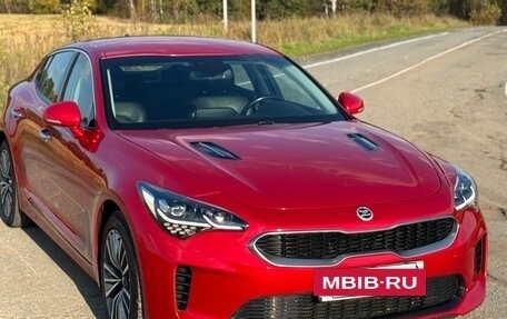 KIA Stinger I, 2019 год, 2 390 000 рублей, 6 фотография