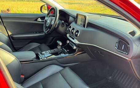 KIA Stinger I, 2019 год, 2 390 000 рублей, 30 фотография