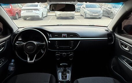 KIA Rio IV, 2018 год, 1 100 000 рублей, 15 фотография