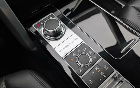 Land Rover Range Rover IV рестайлинг, 2014 год, 3 997 000 рублей, 20 фотография
