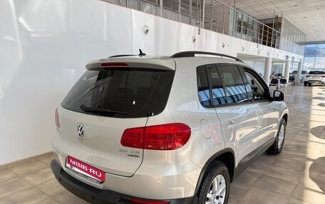 Volkswagen Tiguan I, 2015 год, 1 700 000 рублей, 4 фотография