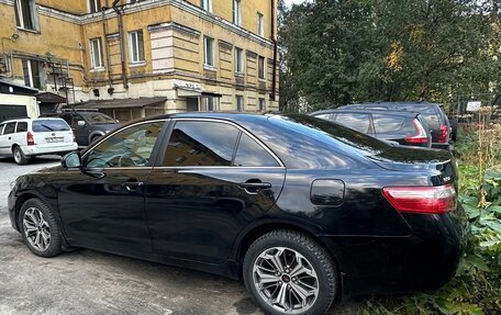 Toyota Camry, 2009 год, 830 000 рублей, 3 фотография