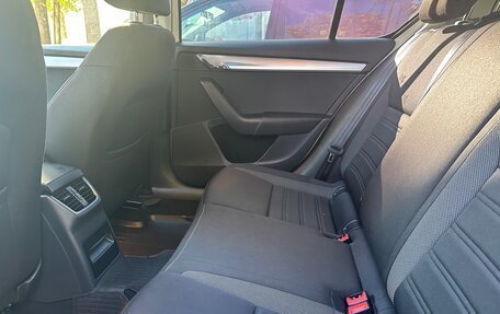 Skoda Octavia, 2018 год, 1 400 000 рублей, 9 фотография