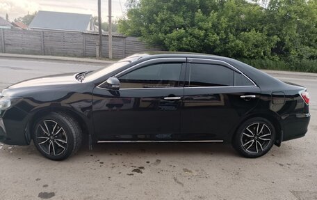 Toyota Camry, 2011 год, 1 950 000 рублей, 6 фотография