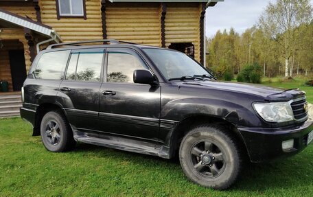 Toyota Land Cruiser 100 рестайлинг 2, 2002 год, 1 600 000 рублей, 2 фотография