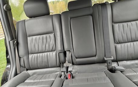 Toyota Land Cruiser 100 рестайлинг 2, 2002 год, 1 600 000 рублей, 8 фотография