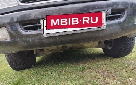 Toyota Land Cruiser 100 рестайлинг 2, 2002 год, 1 600 000 рублей, 18 фотография