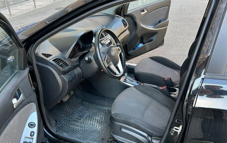 Hyundai Solaris II рестайлинг, 2013 год, 1 200 000 рублей, 5 фотография