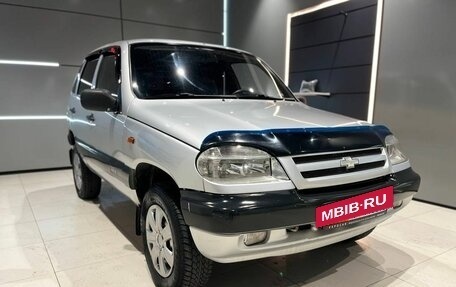 Chevrolet Niva I рестайлинг, 2005 год, 345 000 рублей, 3 фотография