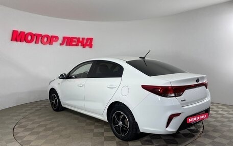 KIA Rio IV, 2018 год, 1 087 000 рублей, 6 фотография