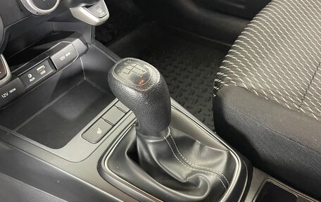 KIA Rio IV, 2018 год, 1 087 000 рублей, 18 фотография