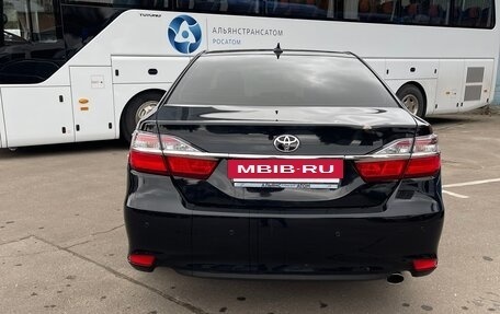 Toyota Camry, 2015 год, 1 800 000 рублей, 3 фотография