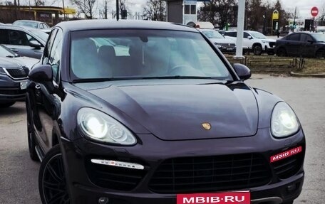 Porsche Cayenne III, 2011 год, 1 995 000 рублей, 1 фотография